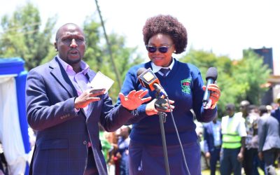 Kericho Senator Aaron Cheruyiot and Women Rep Beatrice Kemei during the Tengecha Girls Thanks Giving ceremony