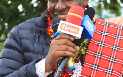 Bomet Central MP Richard Kilel speaking during the classroom launch at Kamobiriri Primary School