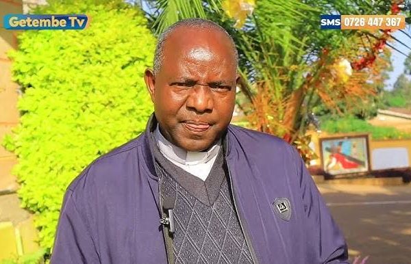 NACADA Kisii Chairman, Kisii Fr. Lawrence Nyaanga addressing the press