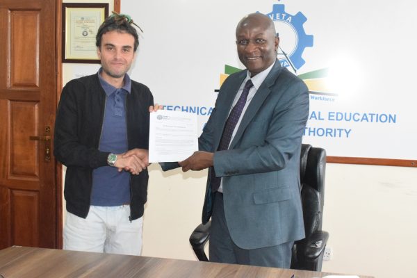 TVETA Acting Director General, Timothy Nyongesa Katiambo and CALL Africa Country Representative, Ermes Amato during MoU signing.