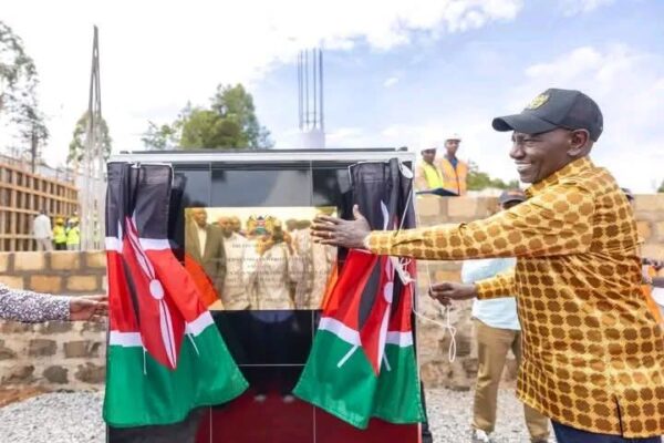President Ruto unveiling the cornerstone for KMTC hostels Nyamache Campus in Kisii County. Photo/Enock Okong'o