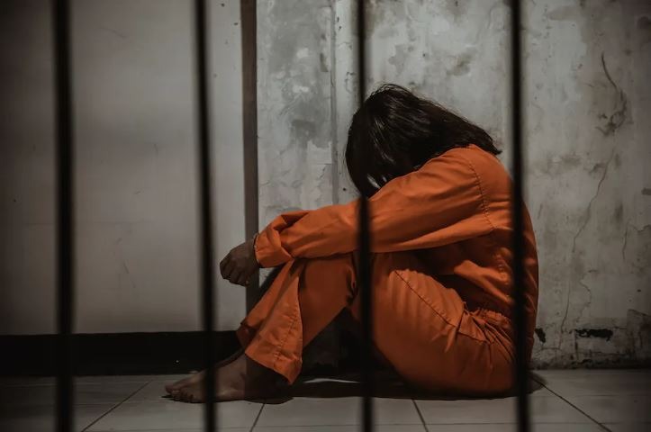 I Paid Fees, Where’s My Wife?: Woman ‘Jailed’ for rejecting sponsor’s marriage proposal 2 woman in jail