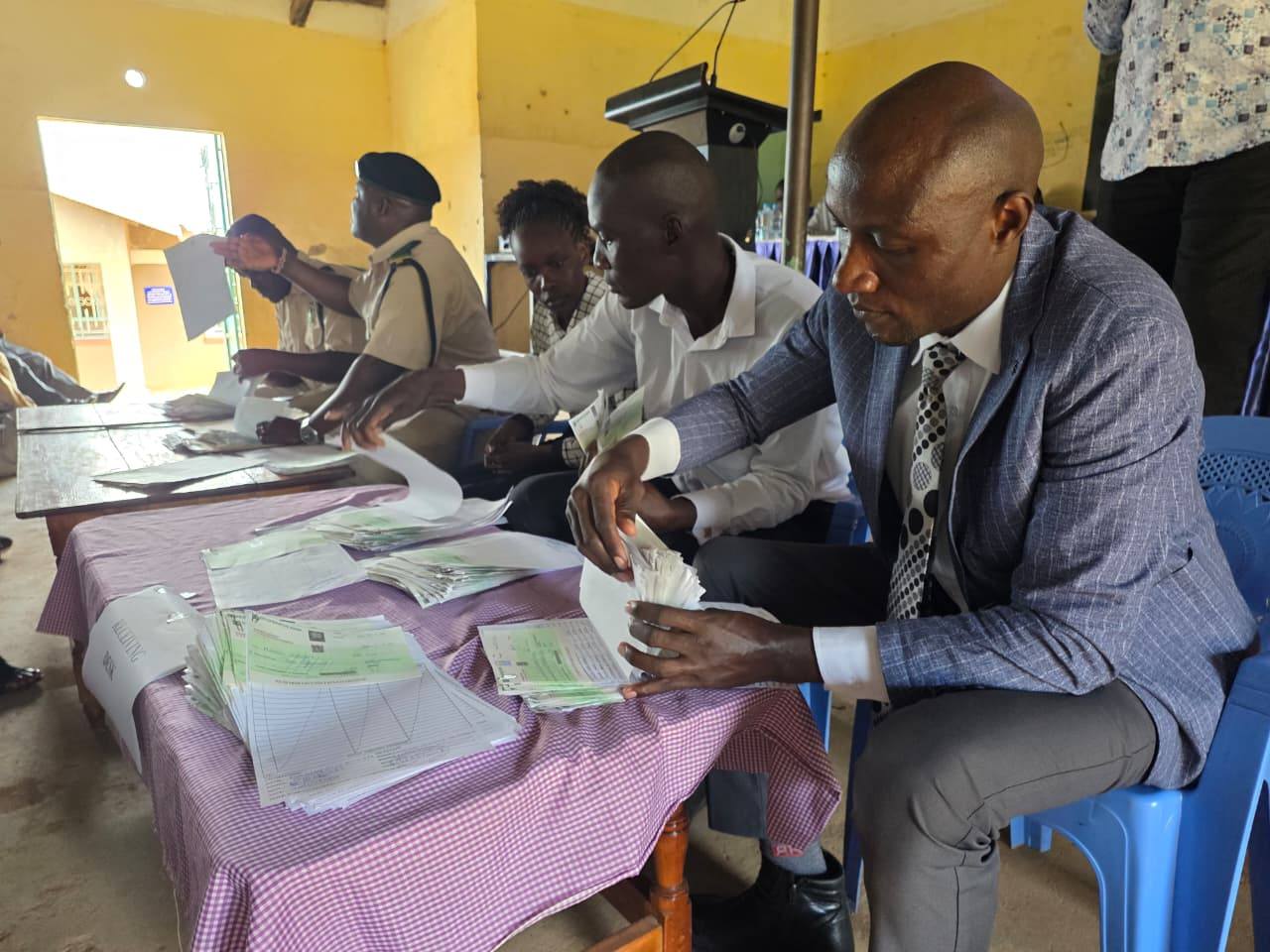 Bursary distribution in Navakholo