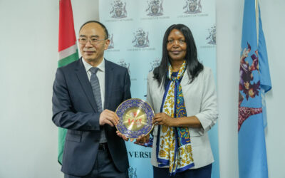 UoN Deputy VC Prof Leonida Kerubo with Huaqiao University from He Chunzheng .Photo UoN.