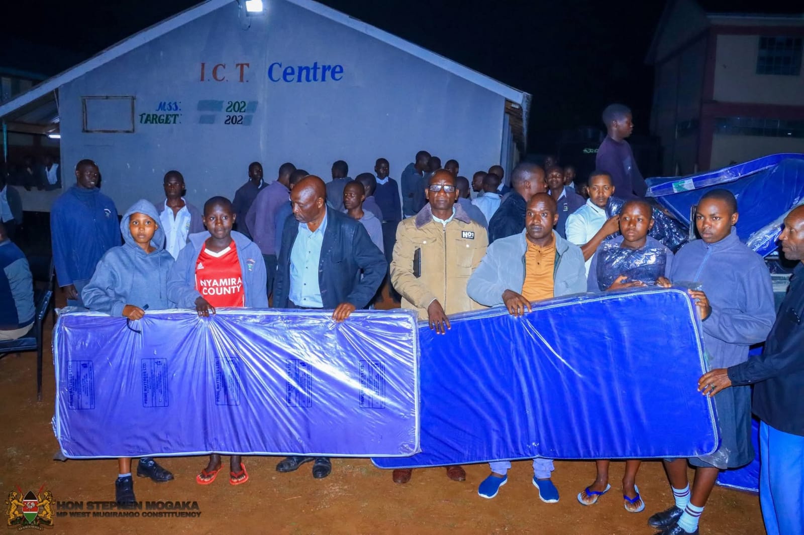 Masosa Secondary School staff receive mattresses from West Mugirango NG-CDF office for tye affected Students Photo: Enock Okong'o