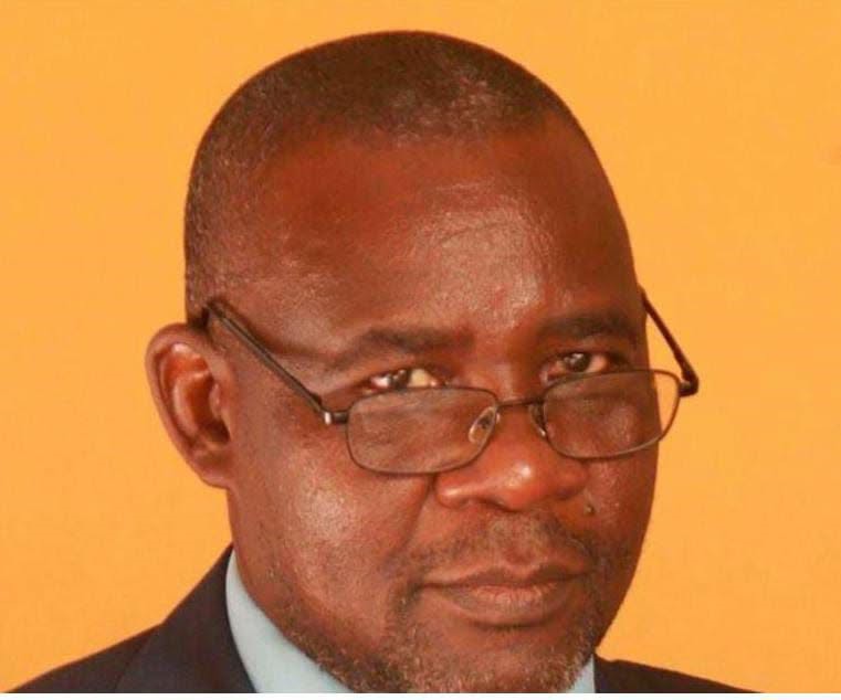 Dr. Ayola