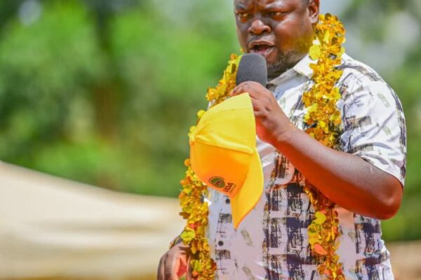 Shinyalu MP Fred Ikana addressing his constituents during the event