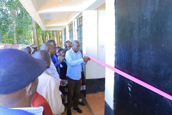 Bobasi MP, Innocent Obori Commissioning Nyamaruma Primary School on Friday. Photo: Enock Okong'o