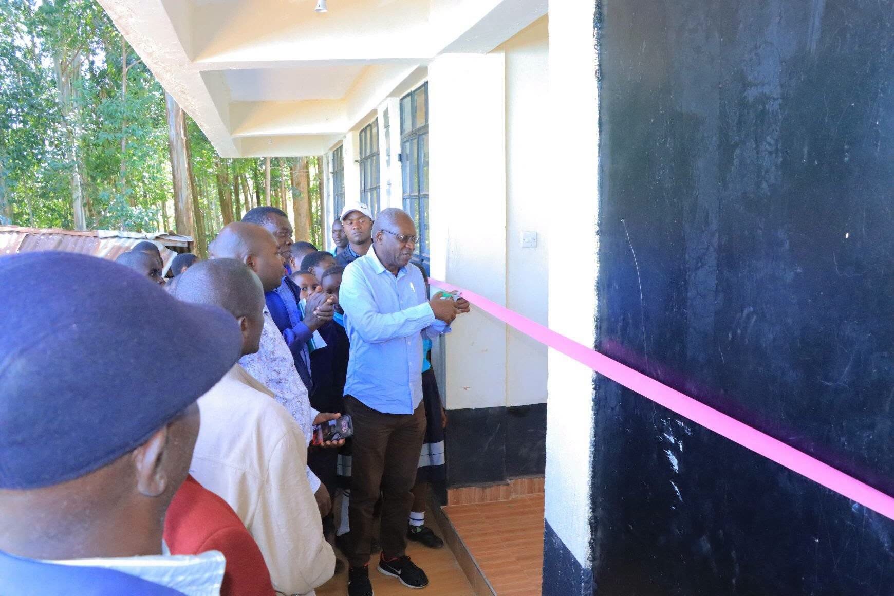 Bobasi MP, Innocent Obori Commissioning Nyamaruma Primary School on Friday. Photo: Enock Okong'o