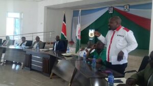KNUT Bomet Branch Executive Secretary Langat Desmond (right) with Bomet Governor Prof. Hillary Barchok (left) during a meeting with ECD teachers at the Governor’s Gallery in Bomet county
