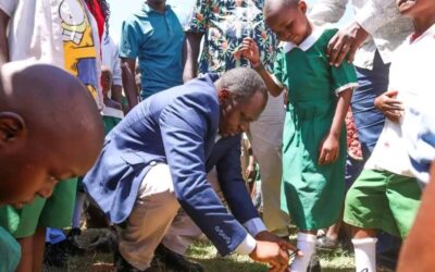Migori Deputy Governor Dr Joseph Mahiri at Komasincha Primary School in Kuria West Sub-County. Mahiri has urged the Kuria community to embrace alternative sources of livelihood and keep children in school amid concerns over the impact of gold mining on education.